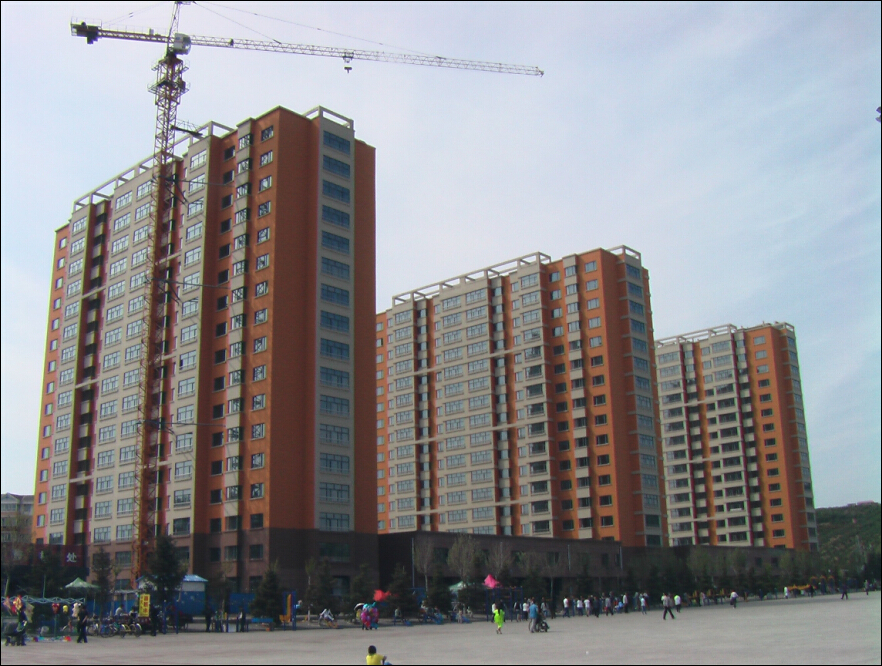 5.施工中的福缘名邸工程.JPG