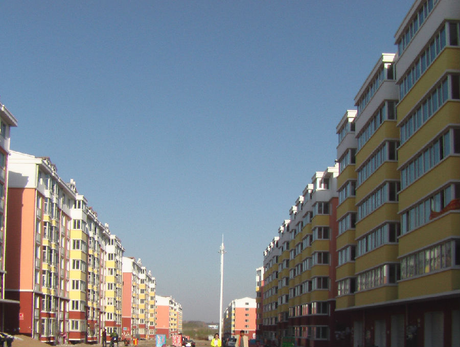 7.公司新承接的大陆南小区.JPG